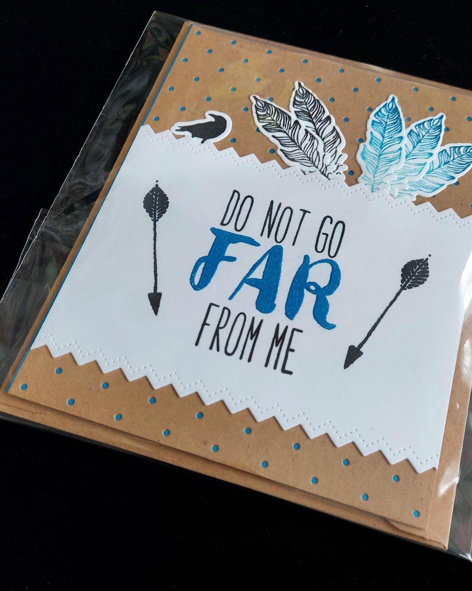 thevvalkyrie's tweet photo. Getting this #handmade card ready for dispatch. I really hope the recipient likes it. ๐ฅฐ
#donotgofarfromme
#handmadecard #criticalrole #crittercrafts #stampedcards #ranger #rogue #rpg #dungeonsanddragons #dnd #mightynein #vexandvax #taldorei #ravenqueen #vexahlia #vaxildan https://t.co/JqfoClIwZM