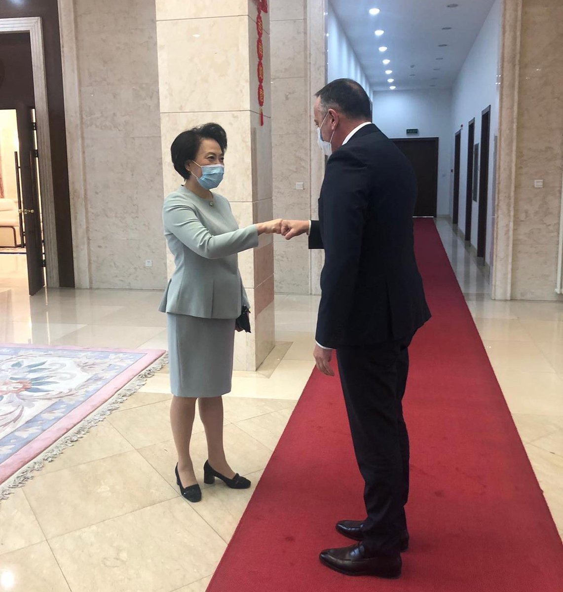 mre (@miningenergyrs) on Twitter photo Obeležavanje Dana državnosti NR Kine u Srbiji 🇷🇸🇨🇳
<a href="/AAnticBG/">Aleksandar Antić</a> Posvećeni smo daljem unapredjenju prijateljstva i saradnje, Srbija je pouzdan partner NR Kine.
<a href="/AmbChenBo/">Chen Bo</a>
<a href="/SerbianGov/">Serbian Government</a>
#serbia🇷🇸 #china🇨🇳 #cooperation #friendship Obeležavanje Dana državnosti NR Kine u Srbiji 🇷🇸🇨🇳
<a href="/AAnticBG/">Aleksandar Antić</a> Posvećeni smo daljem unapredjenju prijateljstva i saradnje, Srbija je pouzdan partner NR Kine.
<a href="/AmbChenBo/">Chen Bo</a>
<a href="/SerbianGov/">Serbian Government</a>
#serbia🇷🇸 #china🇨🇳 #cooperation #friendship