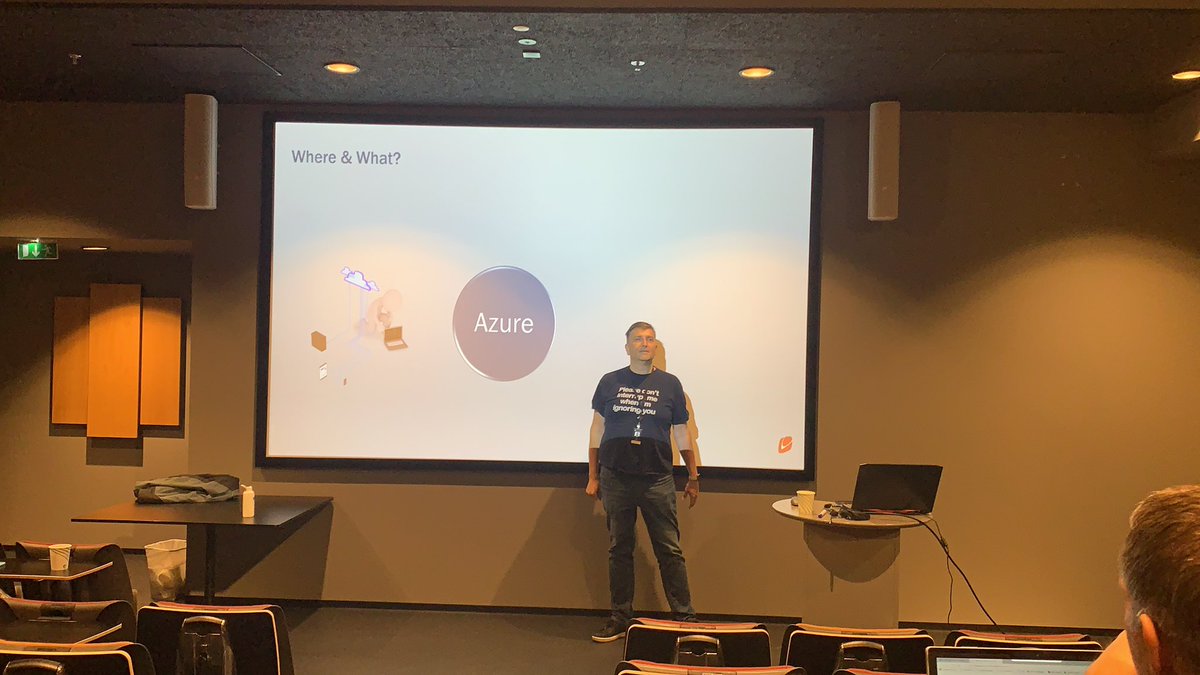 BergenMicrosoft's tweet photo. “The smokie edition” av montoring identity av @olavtwitt er siste sesjon for denne gang #bmcone https://t.co/1ipTEW4AVD