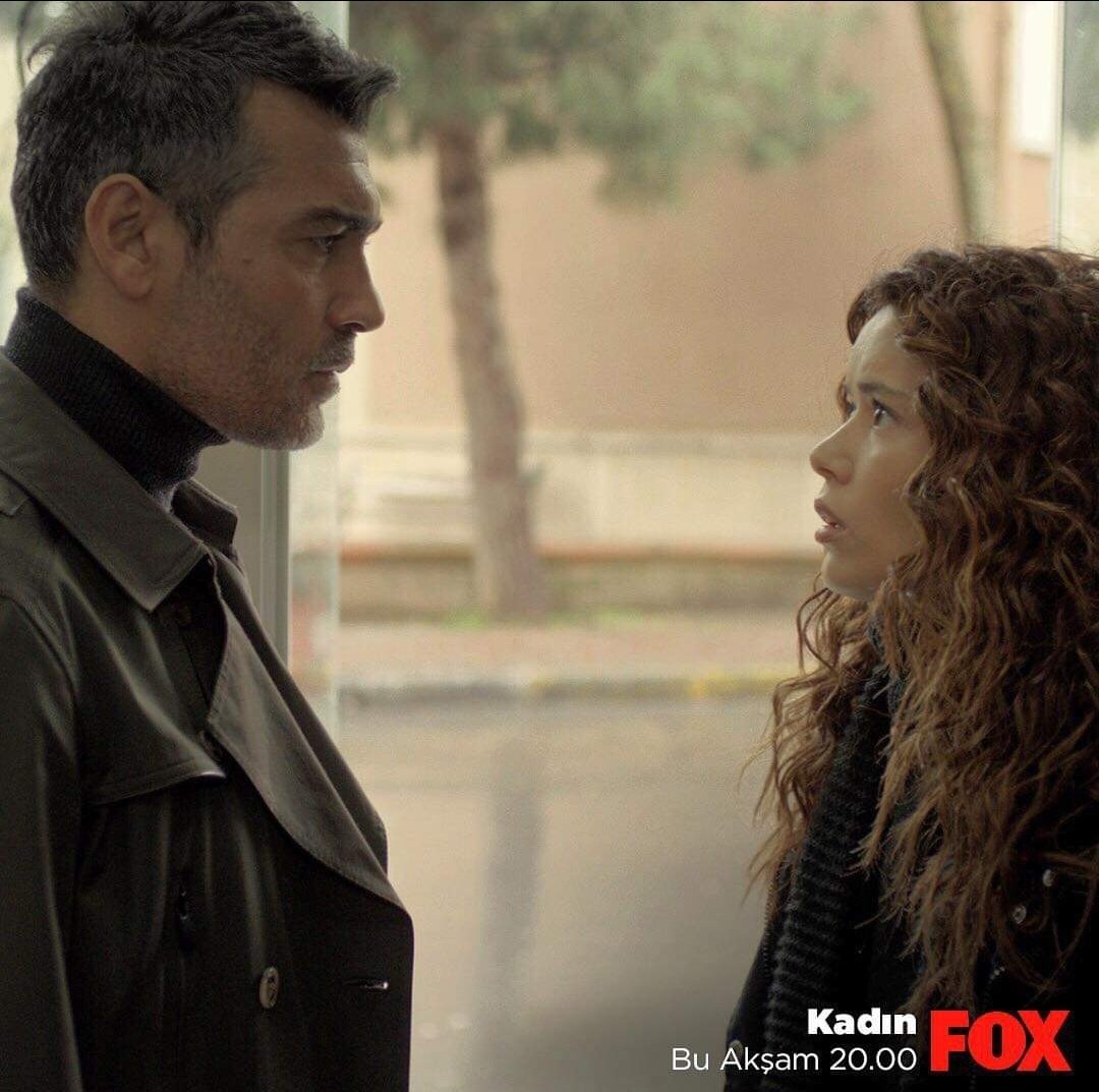 Raqueelsm_29's tweet photo. Yeliz y Ceyda en prisión. El marido de Yeliz la deja y se muda a casa de Bahar.
Doruk quiere tener los piojos de Nisan😅
Bahar recupera su trabajo👏🏼
Seyfullah dispara a Hikmet 😱😱
Momentazo el reencuentro de Sarp y Sirin 😱😱😱💥💥💥q pasará??

#Mujer23 #Kadın https://t.co/5E6Uf9Sm5O