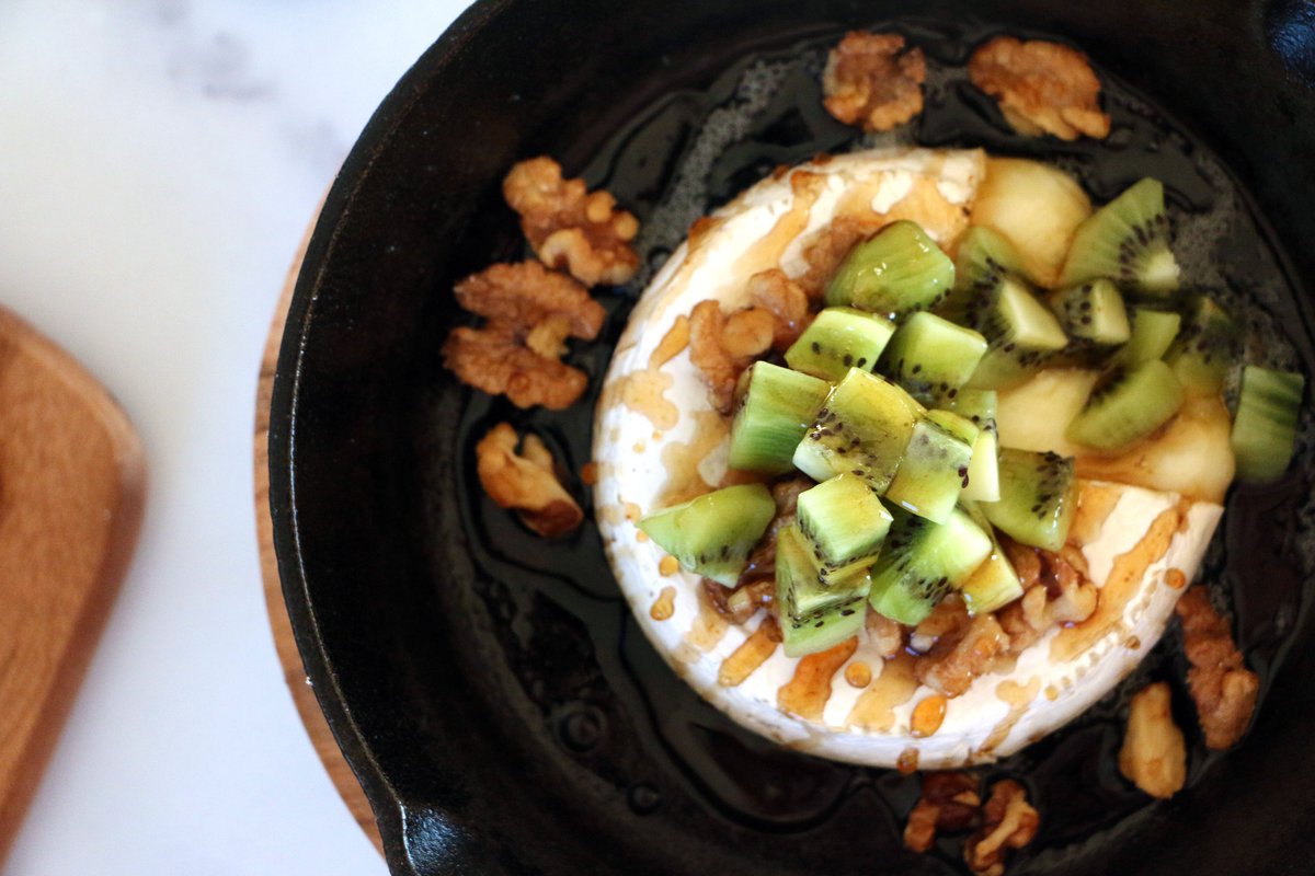 Wine and cheese night just got better. 

megakiwifruit.com/post/mega-kiwi…