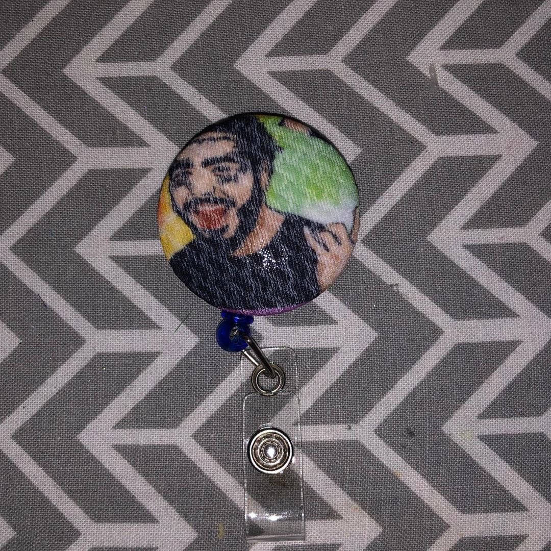 pmartsyfartsy's tweet photo. #WardrobeWednesday πΊππ·π
π¨: @pkrdesigns (IG)
#postmalone #artsyfartsy #art #pmxartsyfartsy #posty #postyartsyfartsy #postyart #postyfanart #postmalonefanart #postywardrobe #postydenim #postmalonedenim #postyjeans #postmalonejeans #postyclothes #postmaloneclothes @PostMalone https://t.co/oG0MEPPrTG