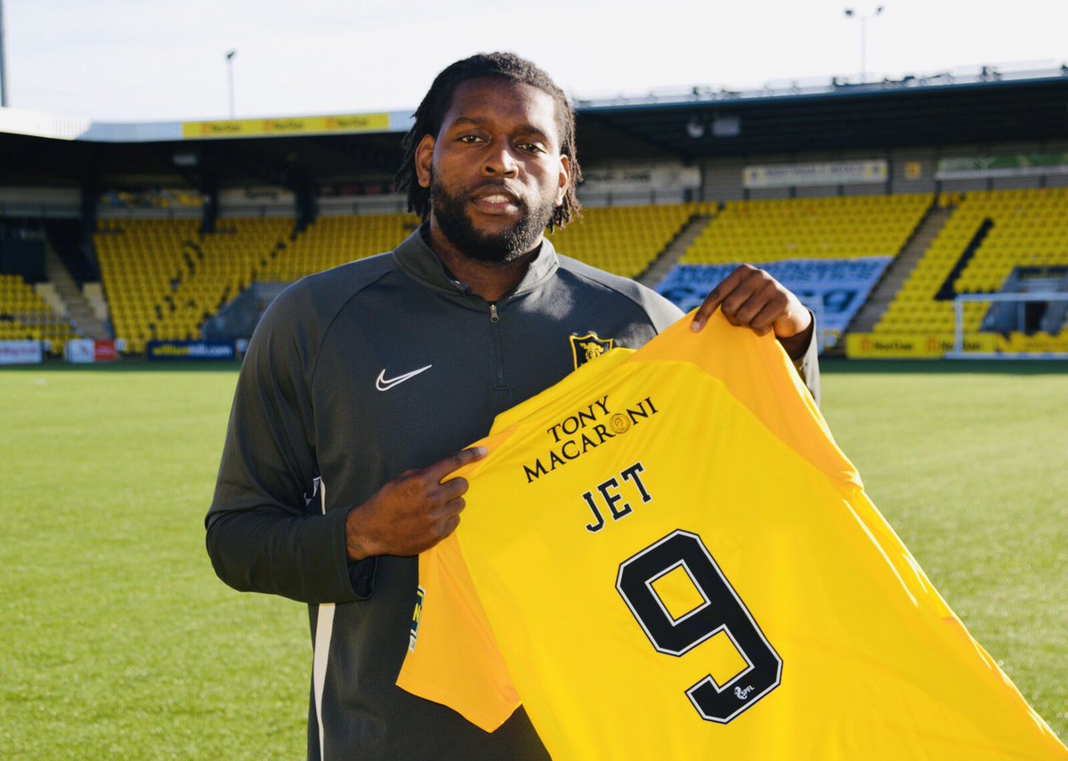 LiviFCOfficial's tweet image. ✍🏻| Livingston FC is delighted to announce the signing of English striker Jay Emmanuel-Thomas on a one-year deal, with the club having an option of a second year, subject to international clearance.

🔗 Read the full story here - bit.ly/JETLFC