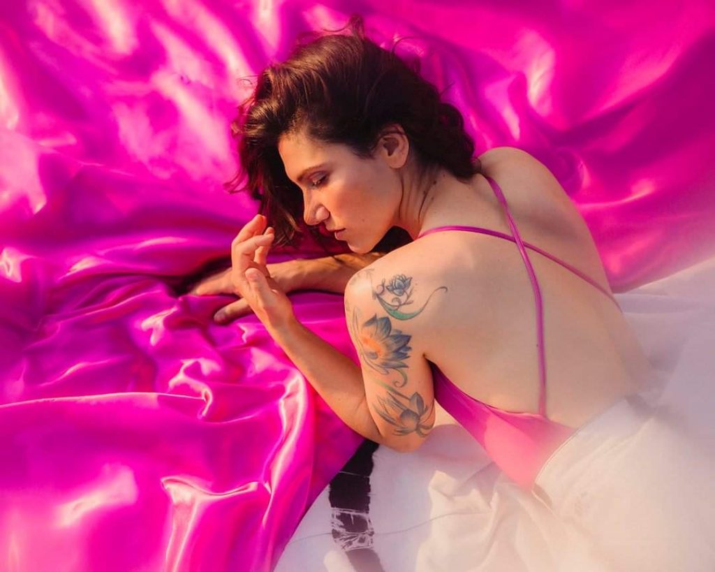 Azalea.it tweet media