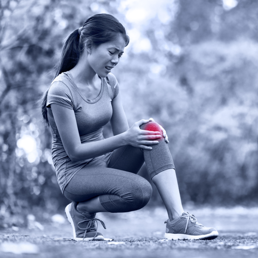 thekneedoc's tweet image. Patellar subluxation occurs when a #kneecap slips towards the outside of the knee but doesn't completely dislocate. This can be quite disabling &amp;amp; repeated episodes of subluxation can result in cartilage wear &amp;amp; develop arthritis over time. medilink.us/t4tm #kneedislocation