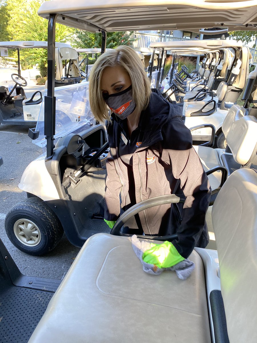 SERVPRO9229's tweet photo. We made sure these golf carts were
Certified SERVPRO Clean this morning before the Young Professionals Lake Cumberland golf scramble! #SERVPROcleaned https://t.co/gly9yga7dS