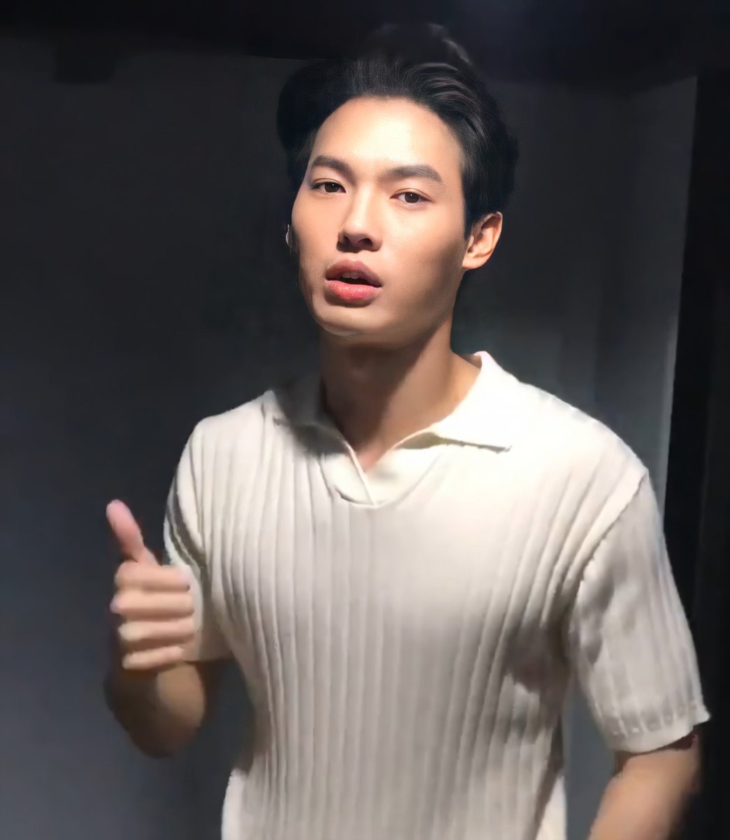 winmetawig's tweet photo. #WinGallery #วินเมธวิน
#Winmetawin #Snowballpower https://t.co/hCaqaAQCkC