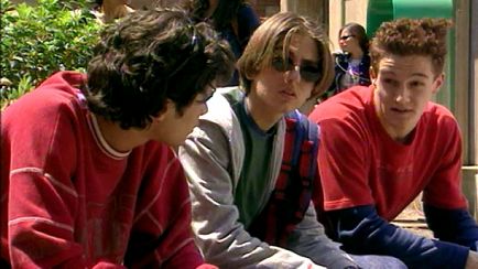 heyJude_8's tweet photo. Compagni di scuola su Rai Gulp, ora.  Un episodio ogni sera.

Prego https://t.co/QaultmPRzk