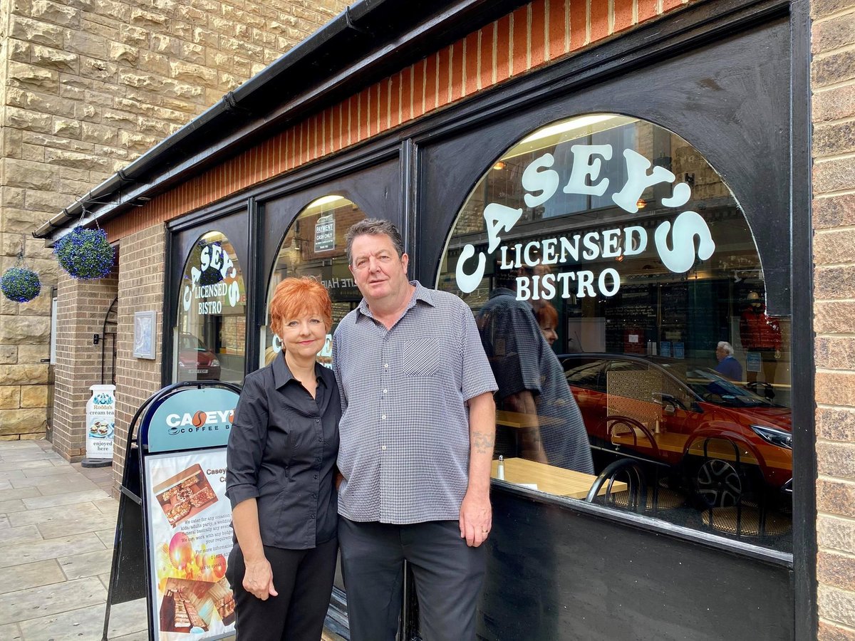 RodFuller_'s tweet photo. Heart-warming to see the efforts local businesses have gone to in order to support their community.
Well done Mansfield!

https://t.co/qVoIbApVjo
#mansfield #businessreopen #nottingham #nottinghamshire https://t.co/fM9YdjMlnb