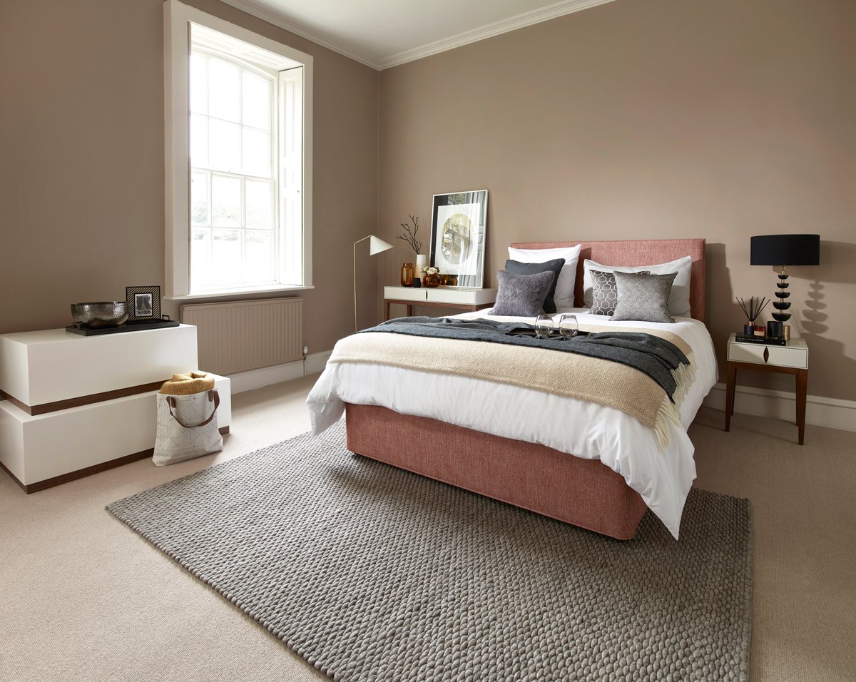 Good evening #devonhour, if you live in Devon &amp; are looking for affordable interior design advice, with over 11 years experience, KTK Styling can help you create stylish interior schemes for your home / business / photoshoot / event. Find out more here ktk-styling.co.uk