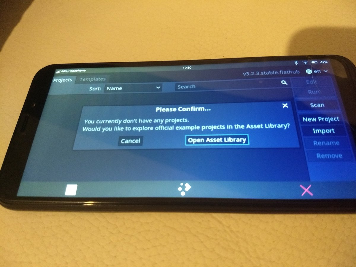 roiredim's tweet photo. Well, how crazy is this? Can run @godotengine on the @thepine64 #PinePhone on @ManjaroLinuxARM. And boots fast. Of course screen is a bit small, but with convergence package an d external display... 🤩🤩🤩
A we so me!!!! https://t.co/JpS6vupufl