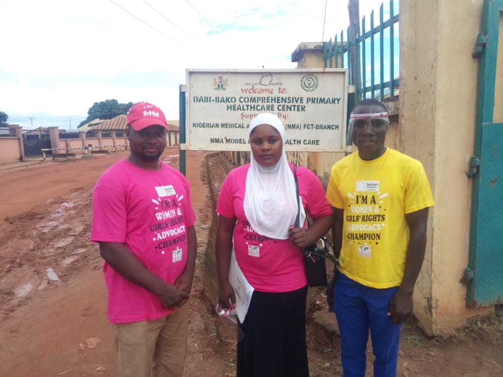PHafcee's tweet photo. Data mapping at #Dabi community in kwali area council with my #volunteers today on #Gender base voilence

@UN-Nigeria
@europeaid 
@2weta
@chiomachuka
@DEANinitiative 
@unwomenNG 
#SpotlightENDViolence 
#SpotlightNG https://t.co/gHyVK2iDnY