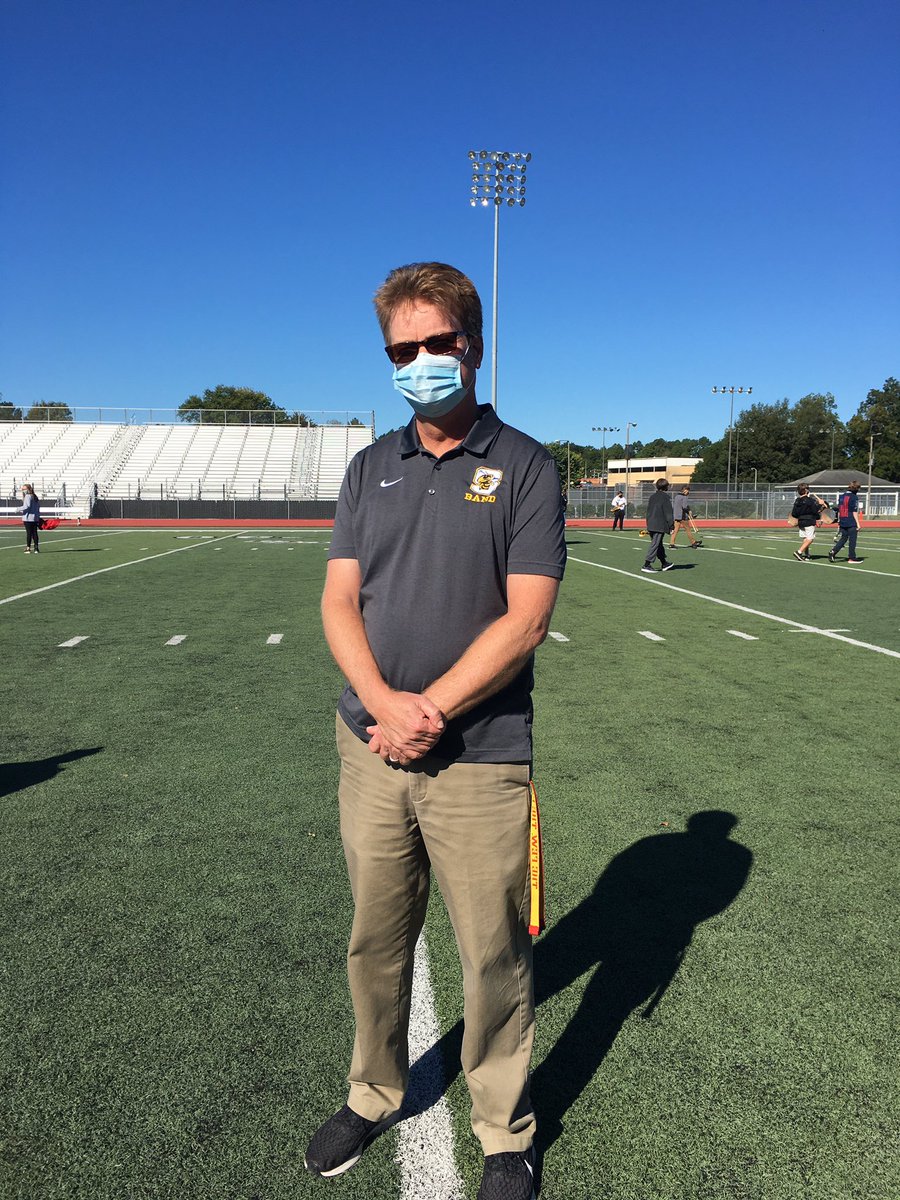 Mr. Doug Thomas has dedicated 13 years to our <a href="/StarkvilleSD/">Starkville Schools</a> band program.  We love you and will miss you Mr. Thomas. Happy retirement!!!  <a href="/ArmstrongBand/">Armstrong Band</a> <a href="/douginthe662/">Douglas Thomas</a> @TLThomasBooks <a href="/PartnerMiddle/">Partnership Middle School</a>