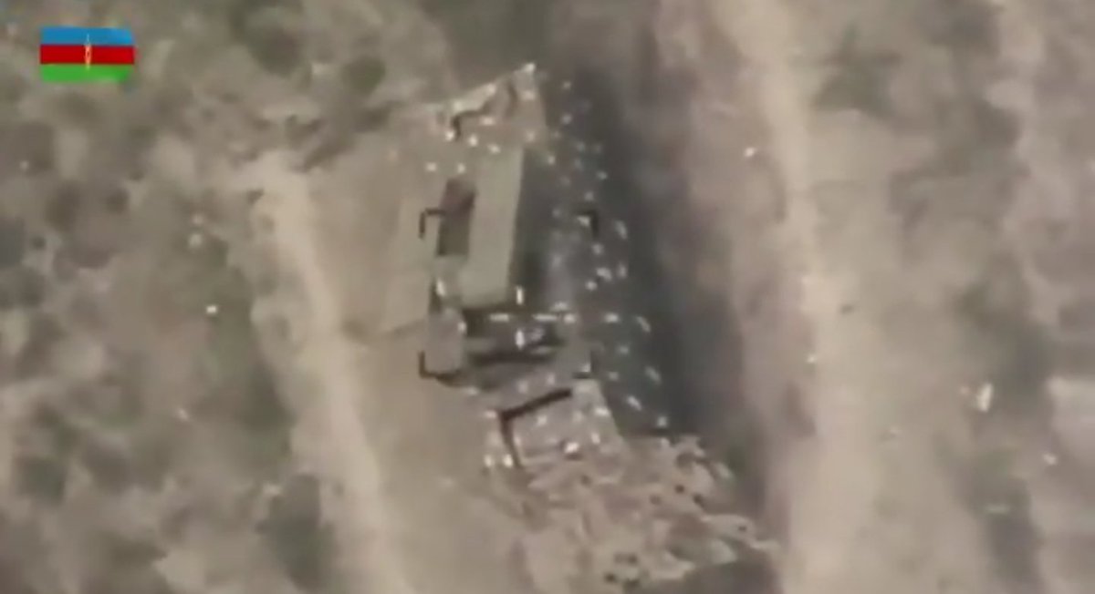 It seems that Armenia has started using decoys in order to confuse Azerbaijani drones& #39; operators. https://twitter.com/Kyruer/st...