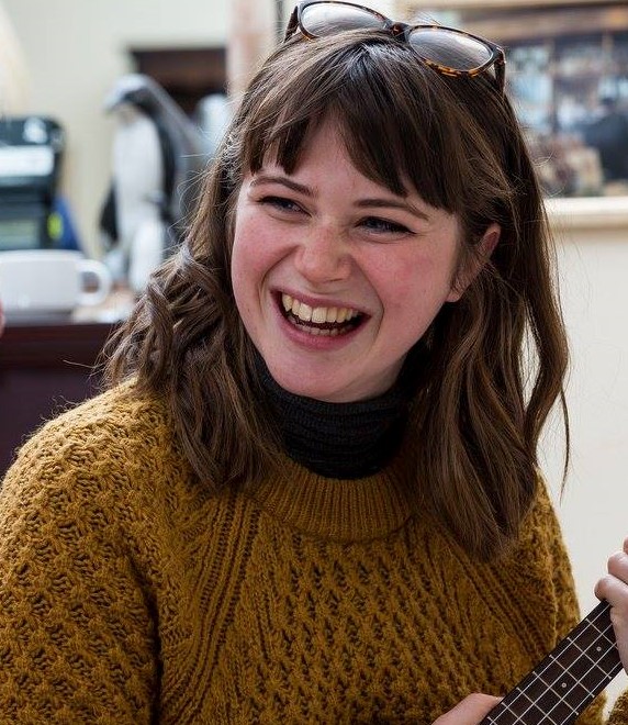 HelixArts's tweet photo. Call out for #Gateshead carers! New project 'Who Cares?' led by @LivHunt_11 goes live on 8 Oct, supported by Helix Arts &amp; Gateshead Council Make it Happen programme. See YouTube for Liv's video: https://t.co/p5TXJUmcAK  @KarolynneHart #gateshead #forumtheatre #supportingartists https://t.co/JRgDtYVJZ1