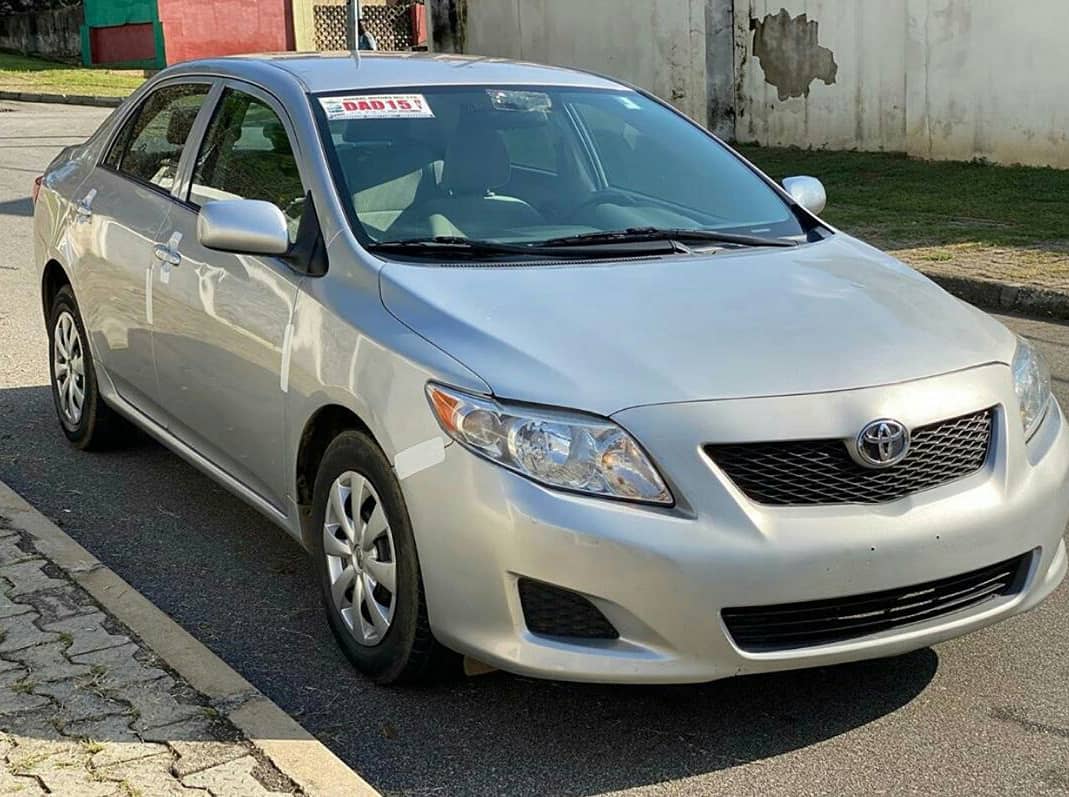 StarcarsAuto's tweet photo. 2010 Toyota Corolla direct Belgium Automatic
132-horsepower
1.8-liter
four-cylinder engine
N3m
🚩Abuja
📞07063636060
@Lagtranspofest
#WhitePartyWithLaycon
@AutosGidi @AutoJoshNG
@Autorush2 @oris616 @Layqan @StarcarsAuto @AutosAbuja https://t.co/V49aTDI8Ey
