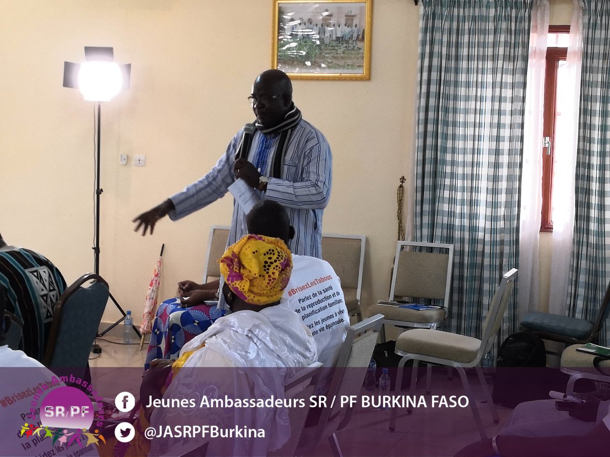 JASRPFBurkina's tweet photo. Il s'est tenu du 23 au 24 le Forum  Leaders Religieux et coutumiers sur le  changement des normes sociale en faveur de la  #SRAJ/ thème:« LES LEADERS RELIGIEUX ET COUTUMIERS S’ENGAGENT …» organisé par #URCB_SD et @MerciMonHeros.
#MerciMonHéros #BrisezLesTabous #BoboDioulasso https://t.co/mQQrK6LU47