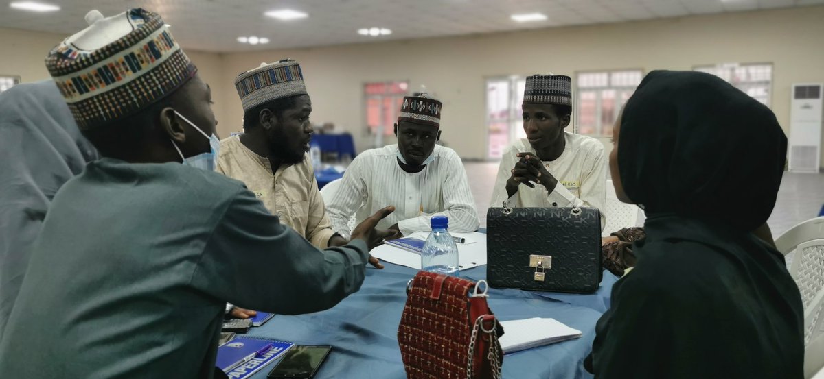 BornoActivista's tweet photo. Activistas from Borno are currently attending a 2-days training on facilitation skills for social and political change by @ActionAidNG
@ActivistaNG
#youth4grps #YOL
@Okwuosamj @shuaib_izge @IjaniIjasini @Ahmad_Kanumbu @Zegcawis1 https://t.co/xXqMLIllLt
