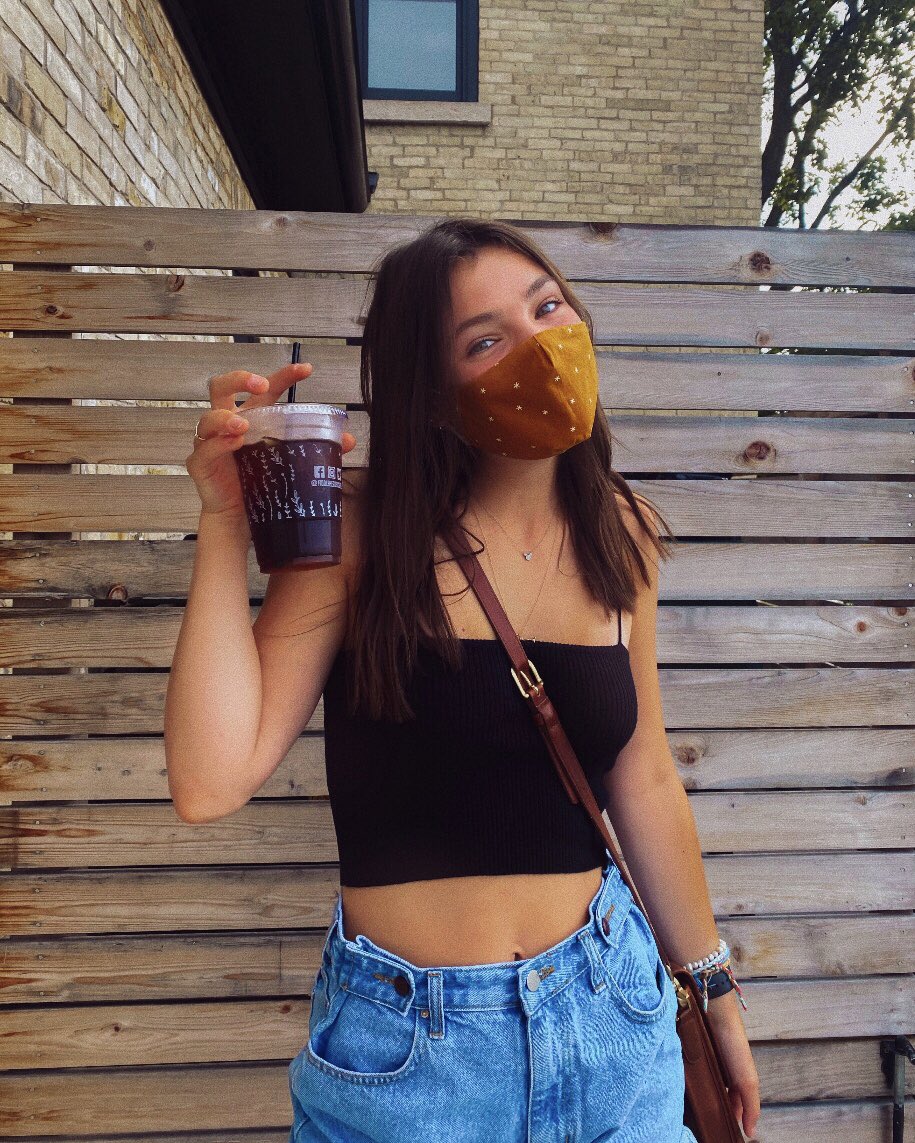 starting the day off right: with coffee ☕️