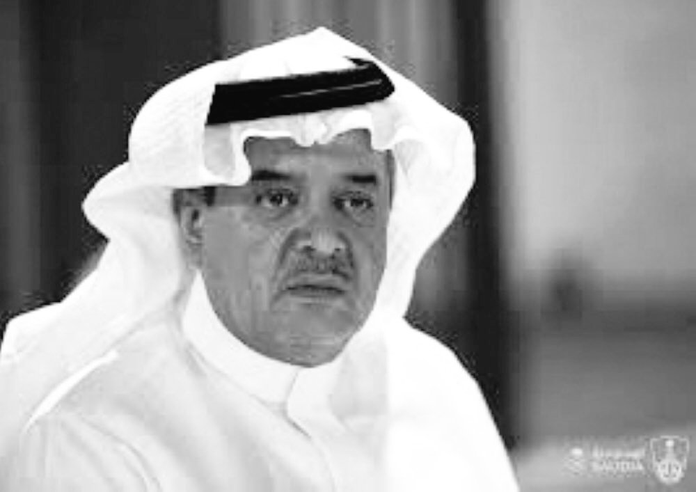 خلاصة الكلام :
مايجب قوله....
" هذا الشخص أحتاج 11 شهر فقط لتدمير ونحر وقتل كل شيء في  #الأهلي   "