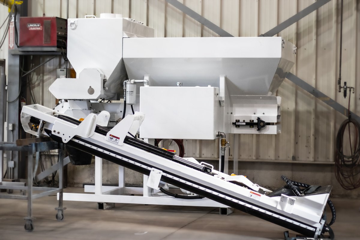 Just wrapped up our first precast mixer and being prepped for shipping! Static, skid mounted unit with an electric motor.
#Precast #precastconcrete #concretemixer