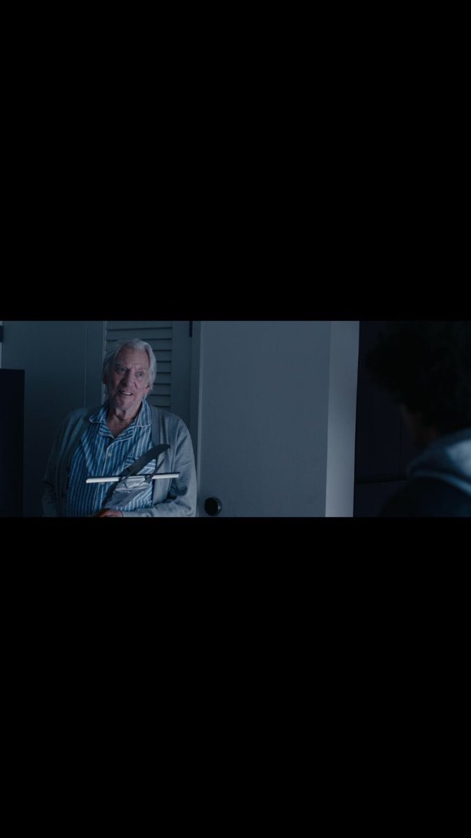 TheMartinifilms's tweet photo. ALOME 17 days left Aidan breaks into his neighbors house
#alone #tylerposey #johnnymartin #summerspiro #donaldsutherland #horror #thriller #director #zombies #featurefilm #movie #october #lionsgate #grindstone #martinifilms #robertrichard #summerspiro #director #october162020 https://t.co/pbhjIBDkuf