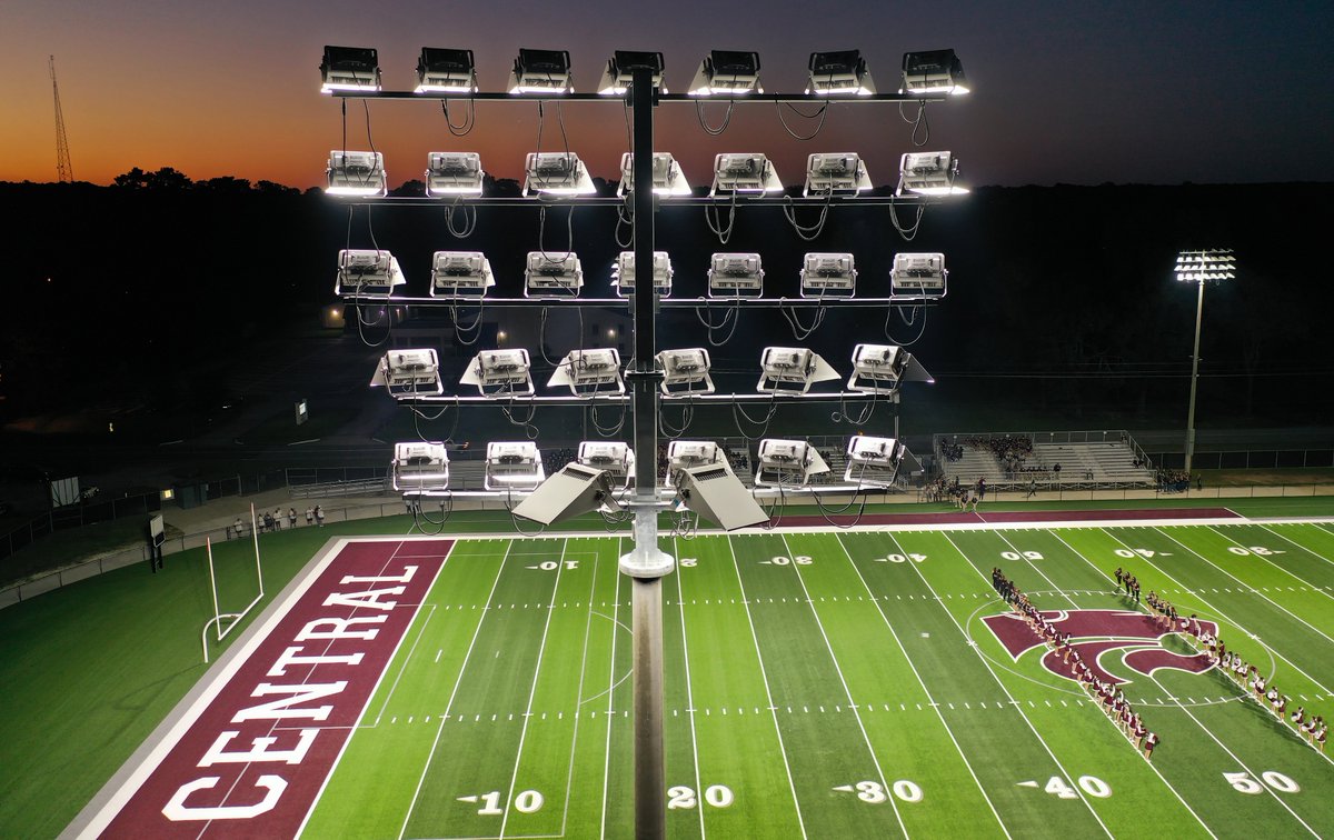 GeoLighting's tweet image. Did someone say light show??
-
-
#geosportlighting #Elite #CLIR #LED #sports  #lighting