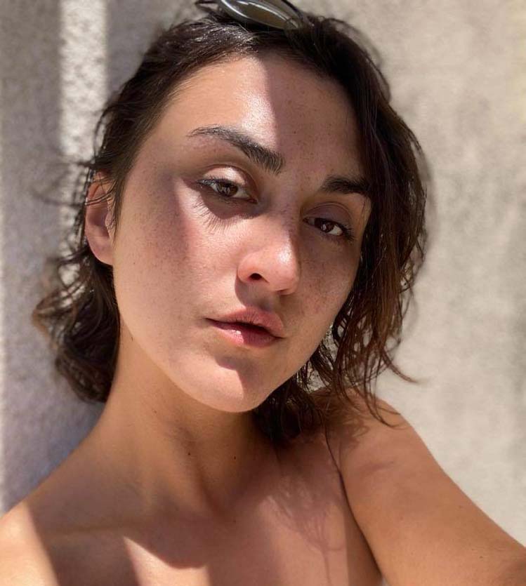 Disparition inquiétante ! Fanny a disparu à #Niort dans la nuit du 22 au 23 septembre entre 1h et 6h du matin. Si vous la voyez, merci de contacter la police de Niort au 05 49 28 72 00