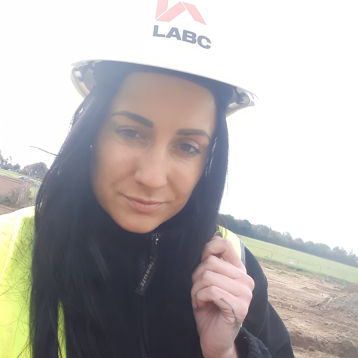 A colder morning first thing for me at our Romangate site with Taylor Lindsey Ltd 👷‍♀️🌬