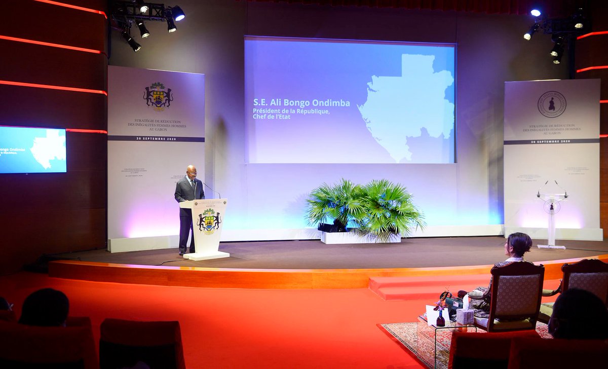 Le  <a href="/PresidentABO/">Ali Bongo Ondimba</a> , a reçu ce jour, le rapport sur la Stratégie de Promotion des Droits de la Femme et de Réduction des inégalités Femmes/Hommes au #Gabon.