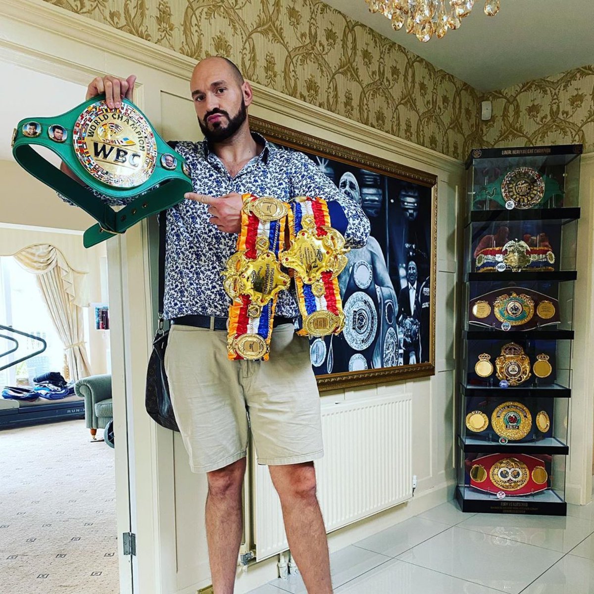 Just to remind myself of who I am.

<a href="/ringmagazine/">Ring Magazine</a> <a href="/WBCBoxing/">World Boxing Council</a>