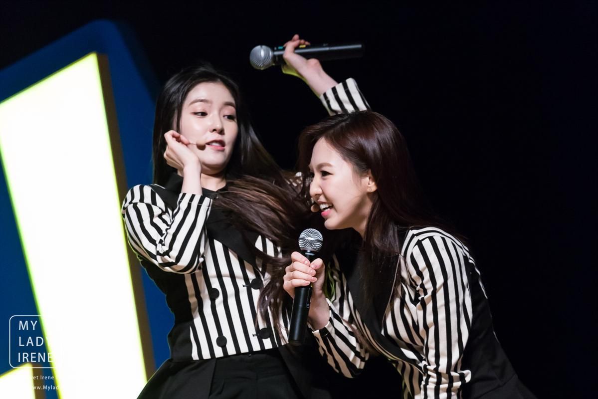 why joohyun? HAHAHA
#WENDY #웬디 #IRENE #아이린