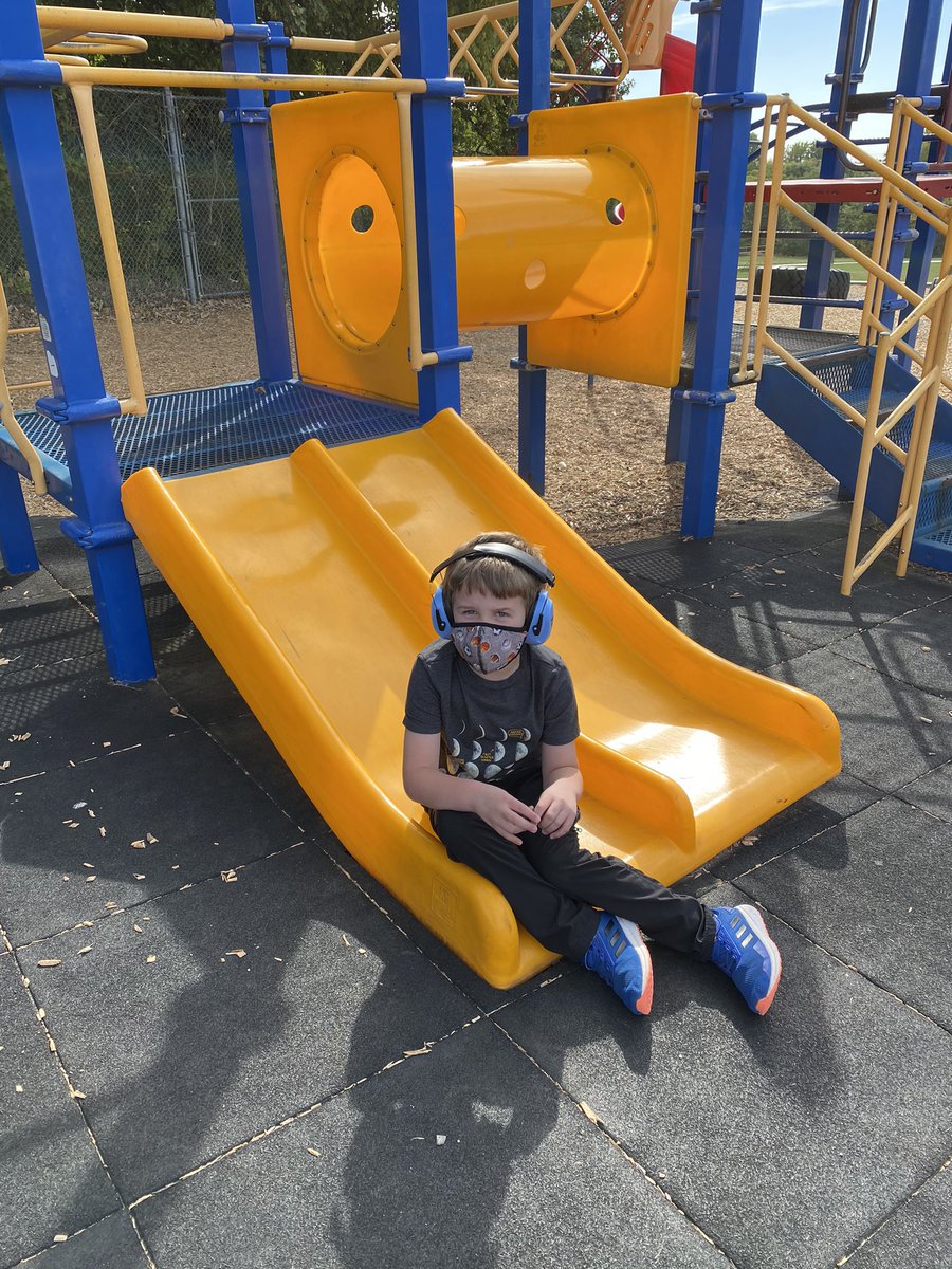 ACP is enjoying the beautiful fall weather! 🍂 <a href="/MPS_Morton/">Morton Elementary</a> <a href="/MalonePrincipal/">Troy Malone</a>