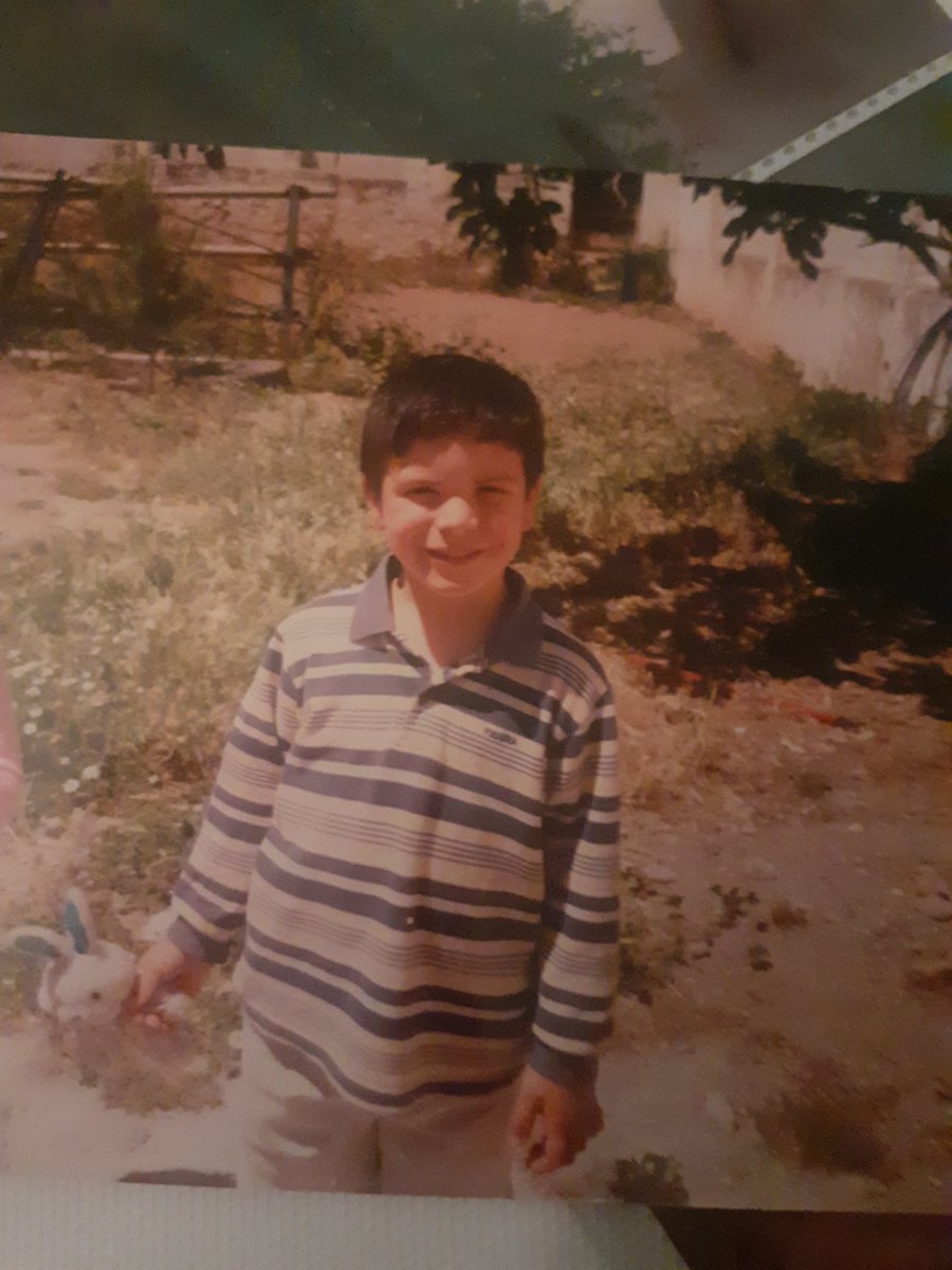 AbFraan's tweet photo. #ContenidosBReto1 "Maestro, yo no quiero que te vayas". https://t.co/rdVj6A4Qno