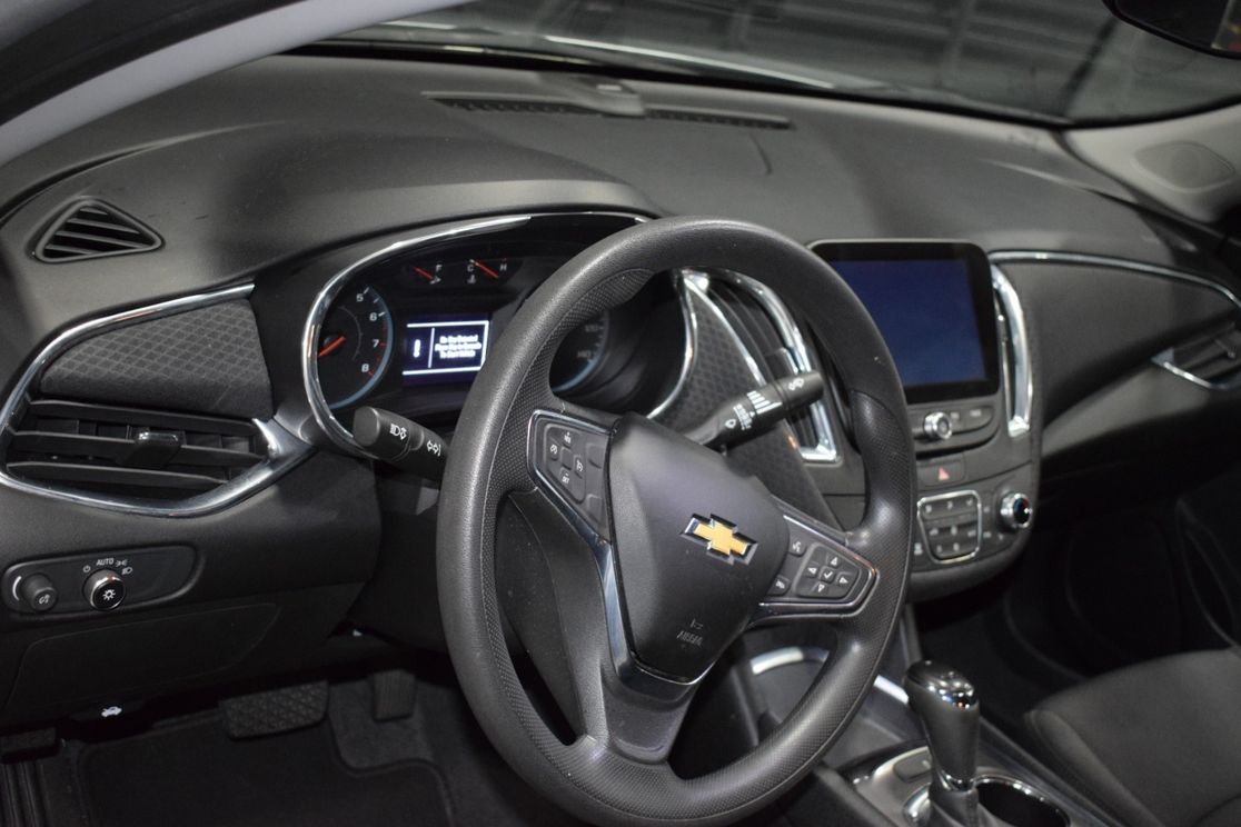 GablesMotors's tweet photo. 2019 CHEVROLET MALIBU
4-Cylinder
Turbo
1.5 L
FWD
Jeff is ready for a drive by the beach..🏖️ https://t.co/7HSNMTKyJK