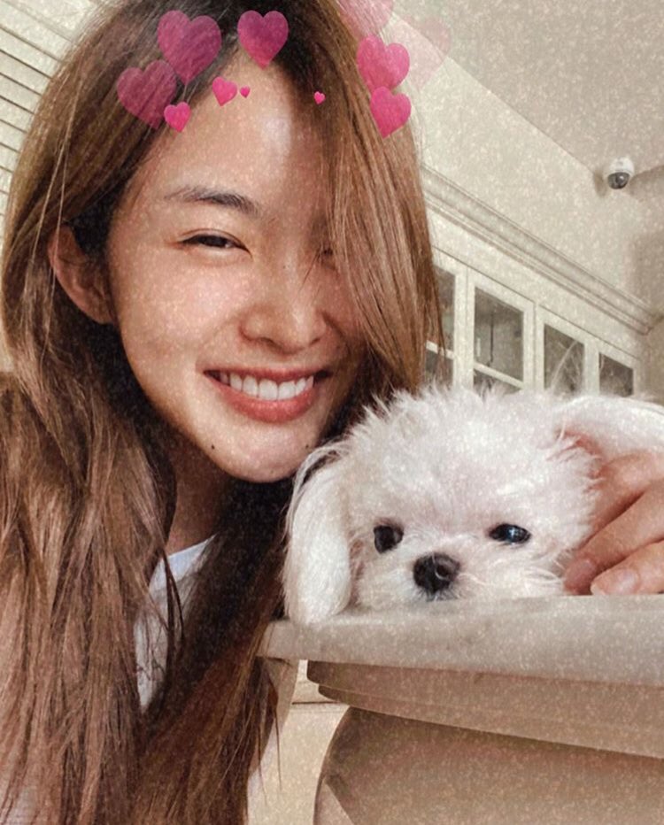 rapunzies's tweet photo. #BLSD #BLSelcaDay #BLSelfieDay #Fresh #HeartFilter #WithDoggy #DogSitter #KalmaAkoLangTo https://t.co/5IEYNTCqWa