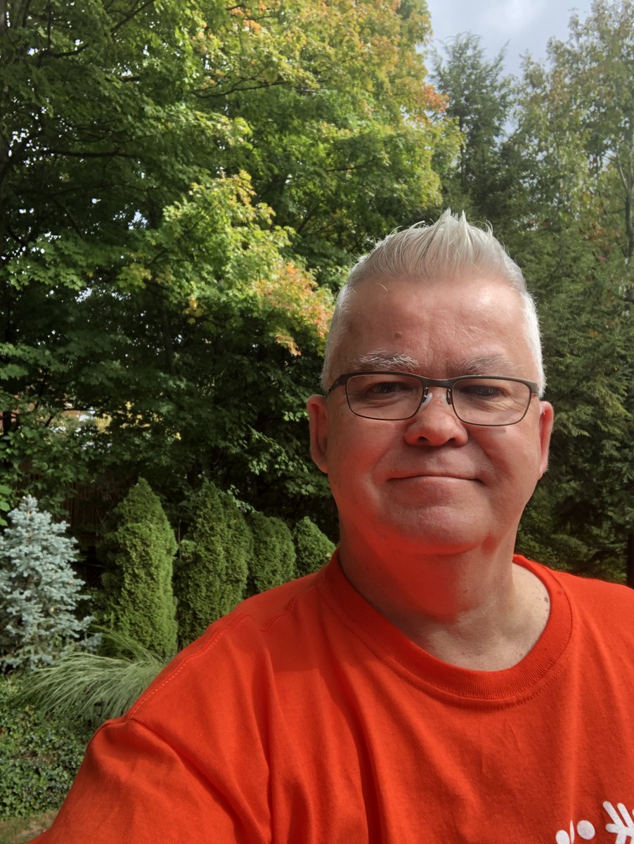 CAS_LM's tweet photo. Our Executive Director, @ChrisStevenCAS, wearing orange to show his support and to honour our commitment to move forward on our Reconciliation journey #ICommitOSD https://t.co/Do8eH8BYyv