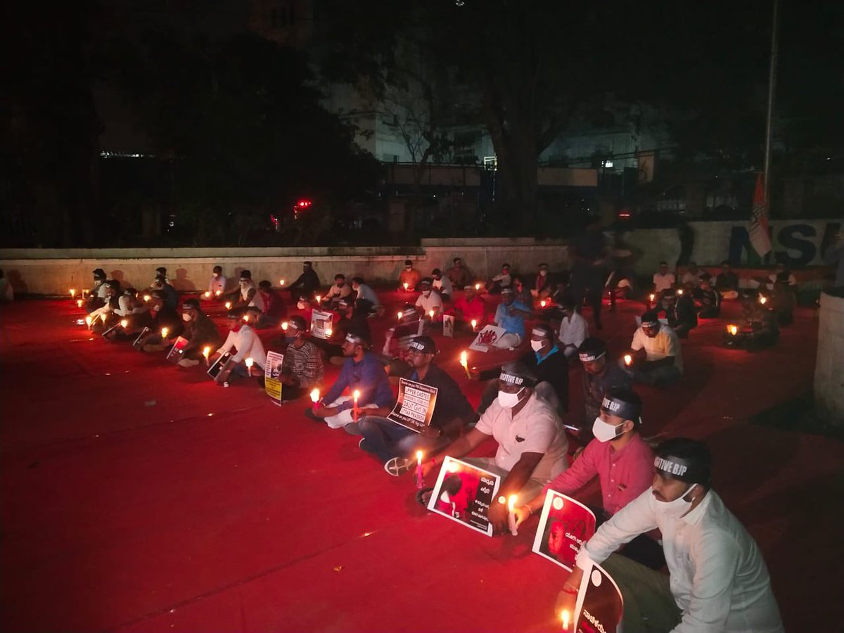 Raghavsulegai's tweet photo. Candle light silent protest against the insensitive BJP Govt of Uttar Pradesh for carelessly handling the rape case on India’s daughter Mahisha Valmiki.
#JusticeforManishaValmiki #InsensitiveBJP #YogiMustResign https://t.co/EEJE3j8CyI