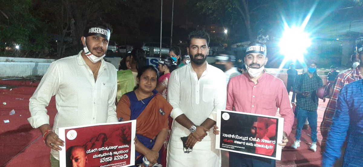 Raghavsulegai's tweet photo. Candle light silent protest against the insensitive BJP Govt of Uttar Pradesh for carelessly handling the rape case on India’s daughter Mahisha Valmiki.
#JusticeforManishaValmiki #InsensitiveBJP #YogiMustResign https://t.co/EEJE3j8CyI