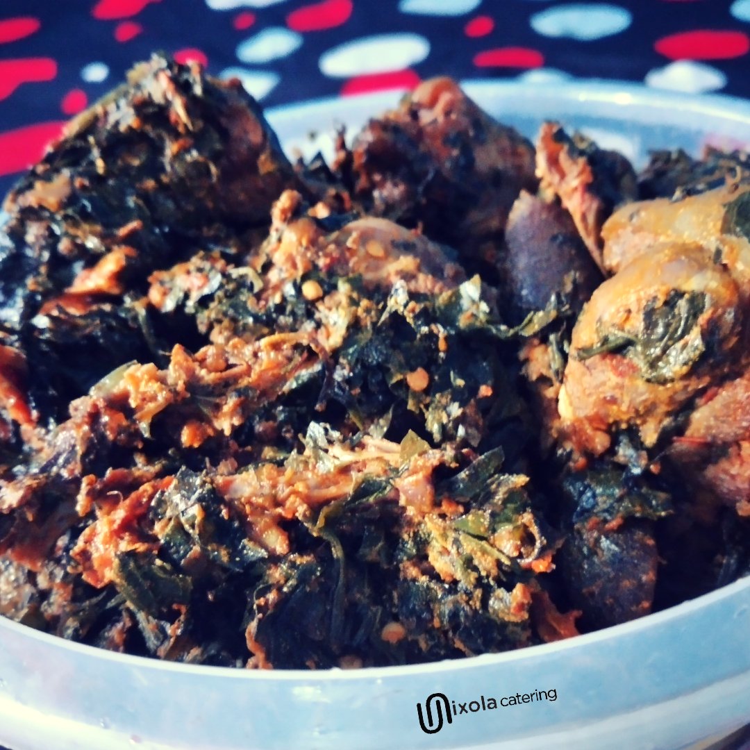 jixola's tweet photo. Goat meat efo-riro door step delivery to an amazing client. 
#healthymeals #unixola #africansoup #nigeriansoup #delicious https://t.co/9j3VZFqbyV