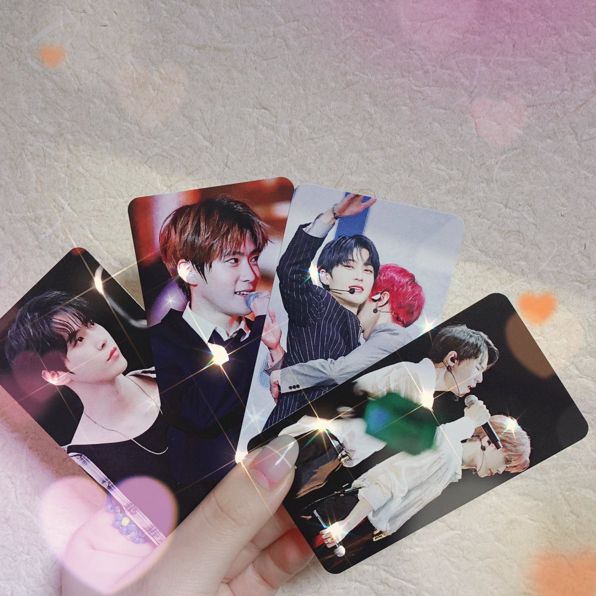 doyochiiiisuki2's tweet photo. @fallin9697 
谢谢你的精彩照片和口号🥰🙇‍♀️我会处理好的😭👍现在天气越来越冷，要注意保养自己>.<

@go_doyoung 
いつもありがとうございます🥰😭寒くなってきたのでお体にお気をつけ下さい~~😂🥺 https://t.co/8huisvNEap