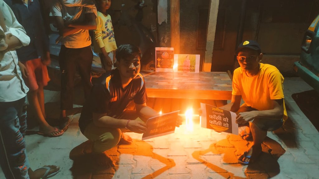vinayak_manwani's tweet photo. #JusticeForManishValmiki
अब सिर्फ इंसाफ चाइए एक मा ने अपनी बेटी खोई है अब जिस मा के वो कपूत है वो भी खोने चाहिए।
#JusticeForManishaValmiki https://t.co/OtuxMvieKd
