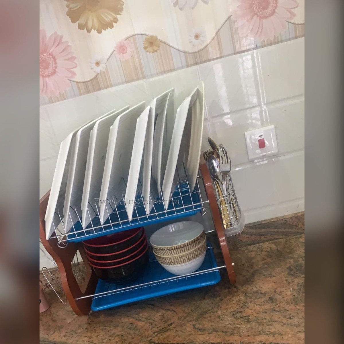 2 layer Dish drainer available..Price- 5000Please RT