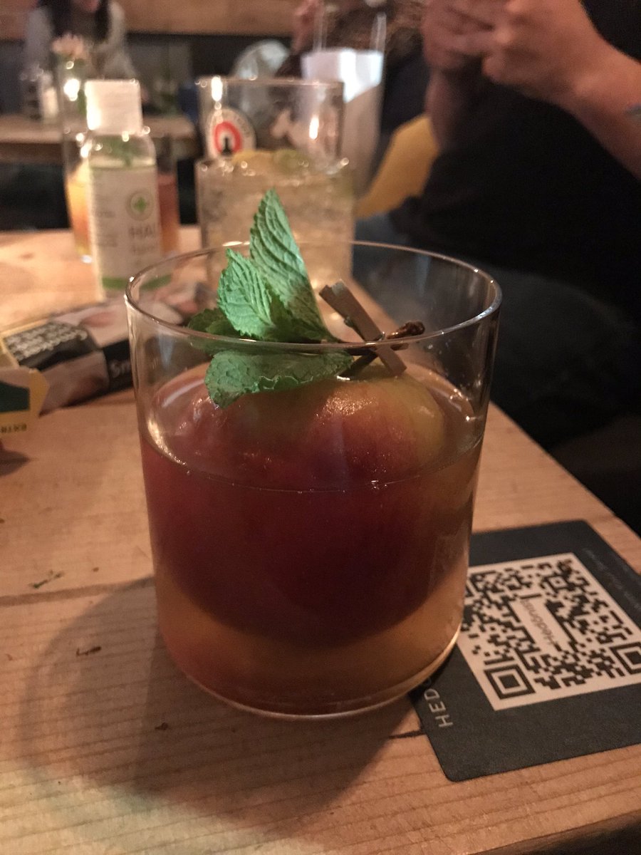 Absolute belter of an old fashioned <a href="/HedonistProject/">Hedonist Project</a> Leeds.#leeds #oldfashioned
