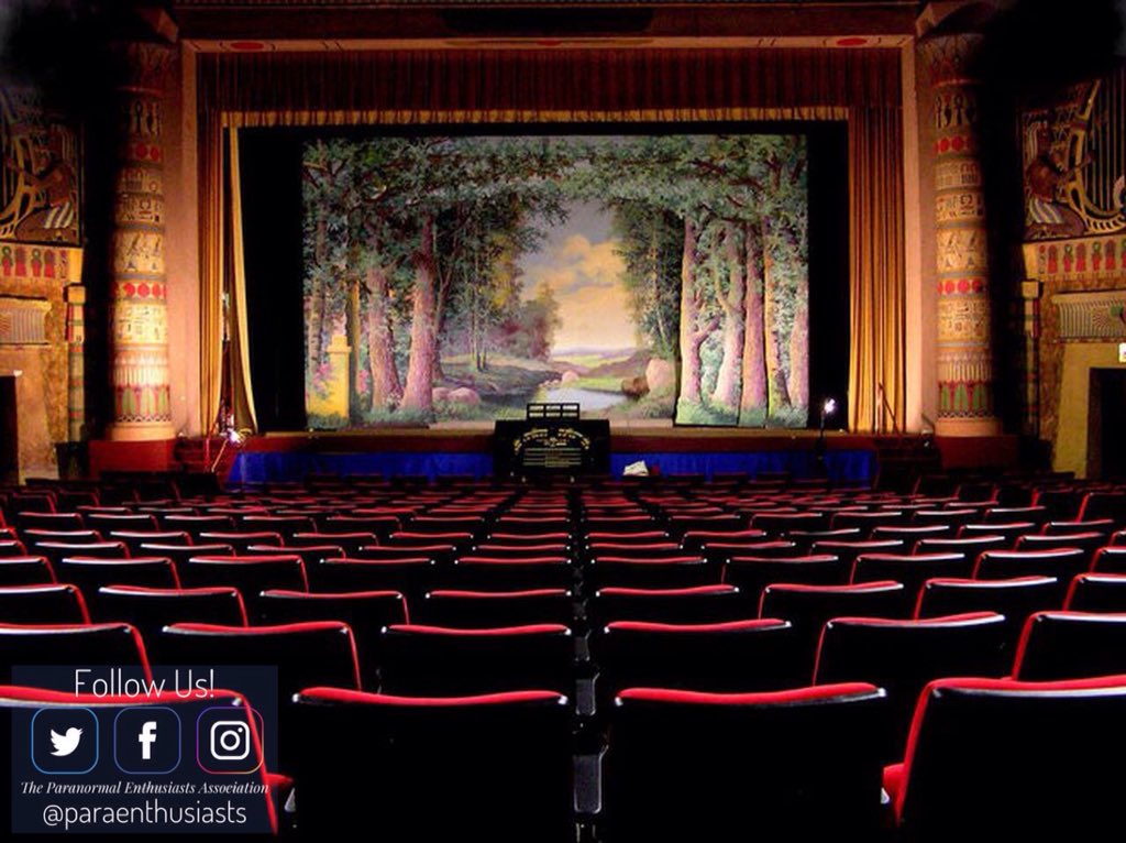 paraenthusiasts's tweet image. The Egyptian Theatre Coos Bay, OR.

This venue is reportedly #haunted by the #ghost of an elderly woman who, (according to a KDOCK FM DJ) #prowls the lower stage area and can sometimes be seen in the auditorium's balcony seats. #paraenthusiasts