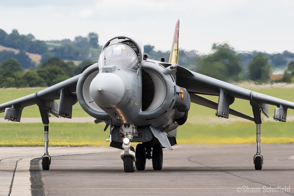 Shaun_Schofield's tweet photo. Way too late to the party, but couldn't miss the opportunity to share Y is for @YeoviltonAirDay @thresholdaero #ThresholdHour https://t.co/cBosohh68q