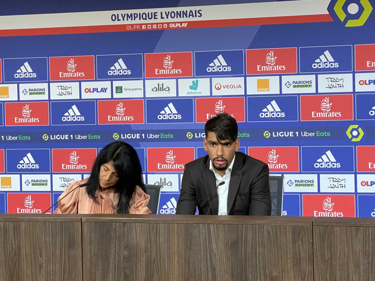 CafeCommerceOL's tweet photo. 💬 Lucas Paquetá 🇧🇷 : « Je serai à disposition de l'entraîneur pour jouer face à Marseille. Milan m'a servi à grandir. Ce qui a été négatif, je m'en sers comme une critique constructive et maintenant je suis tourné vers Lyon » 🔴🔵 #TeamOL #ConfOL https://t.co/dhGua3xKF7