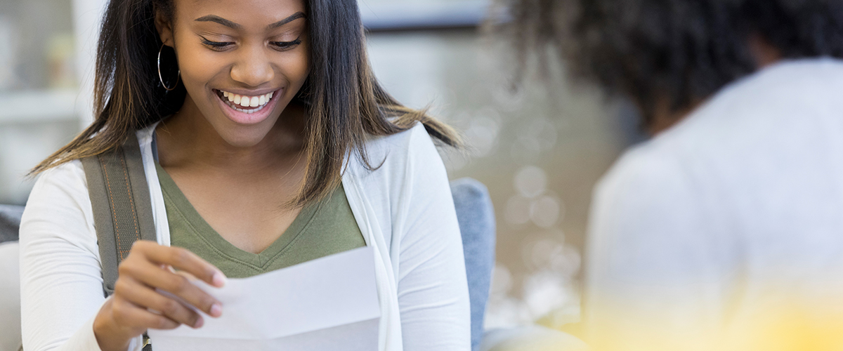 Financial aid offer letters can often appear to promise enough money to attend school, but always read carefully before accepting any financial aid. Here are some things to know about financial aid offers: ow.ly/6yOE50BFI8a

#financialaid #collegestudents