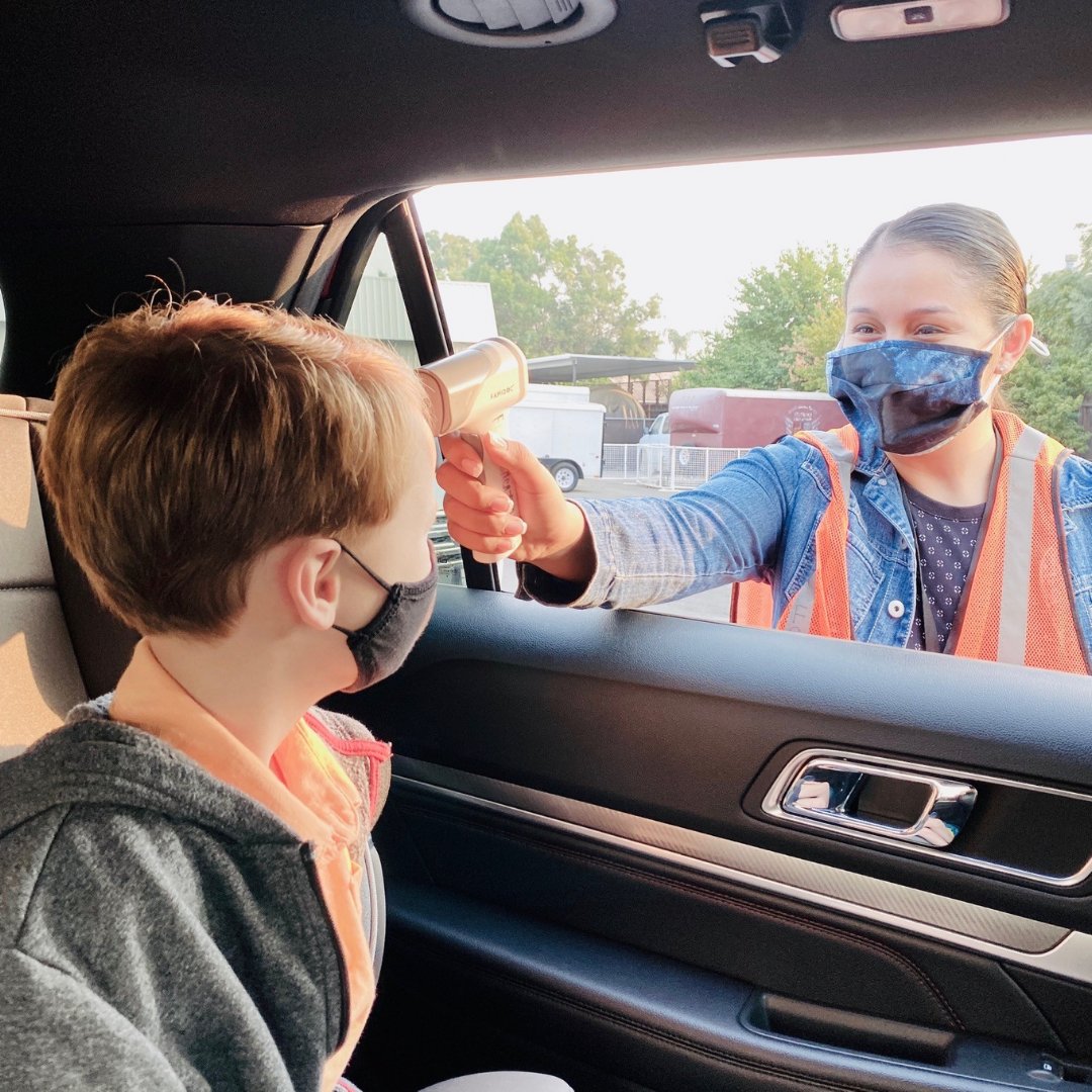 A custom app for daily health check-ins and drive-through screenings at drop-off are just some of the ways we’re keeping our students safe and making drop-off easier for our families. Now enrolling! Call (559) 299-1695 for more information.