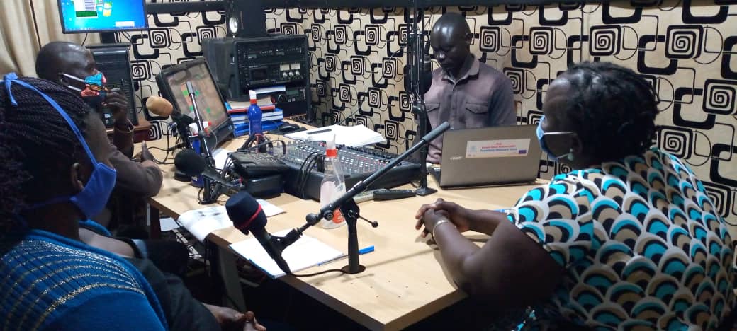 FOWODE_UGANDA's tweet photo. #HappeningNow Radio talk show on Women’s Empowerment and Leadership on @Speakfmgulu in Gulu district #WomenAndLeadership #FOWODEAt25 #WELP @beafarux @Madekke_ @JoyTamale @ochieng_ruth @NyangaroCollins @aine_onan @AcayoBeatrice @amwaafrika @wipsuganda @CEWIGOUganda @awdf01 https://t.co/x7aXBXJO0N